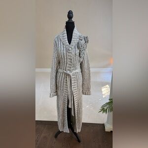 Elegant Gray Women's Cardigan Sweater